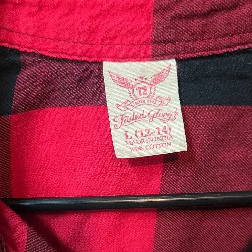 Faded Glory Red and Black Buffalo Plaid Button-Up Shirt - Picture 2 of 3